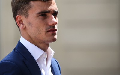 乐竞体育热评-VAR主裁与边裁意见不合