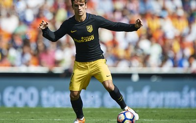 乐竞体育精华-于帕梅卡诺这状态该替补了