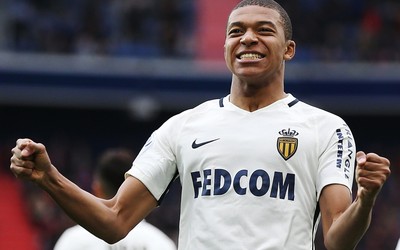 乐竞体育快讯-全队身价不高但战斗力爆表